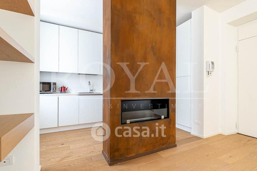 Trilocale in Via Carlo Alberto 15 — foto 11 di 34