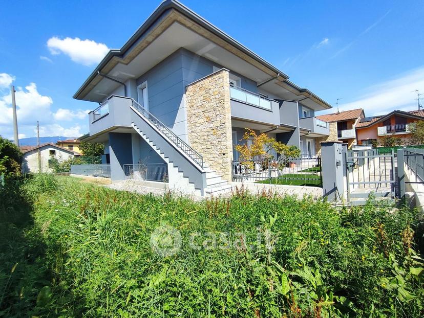 Trilocale in Via Valtrighe — foto 15 di 33