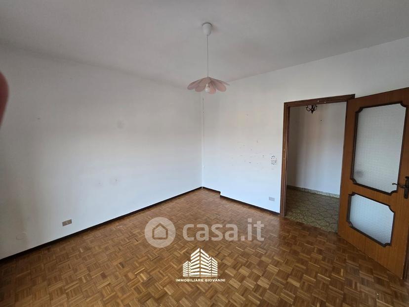 Trilocale in Via Mario Groppo — foto 5 di 12