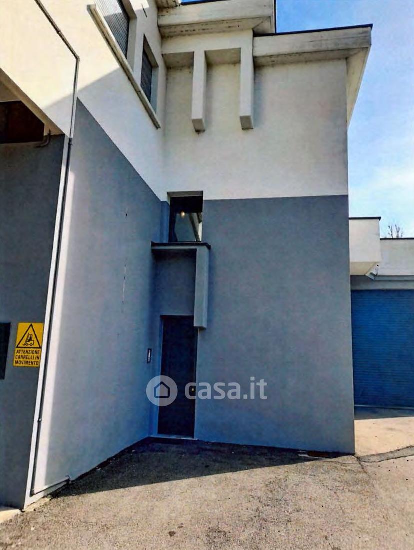 Appartamento in Via Milano — foto 13 di 32