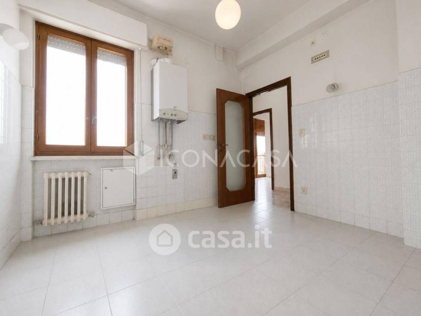Appartamento in Viale Regina Elena — foto 7 di 43