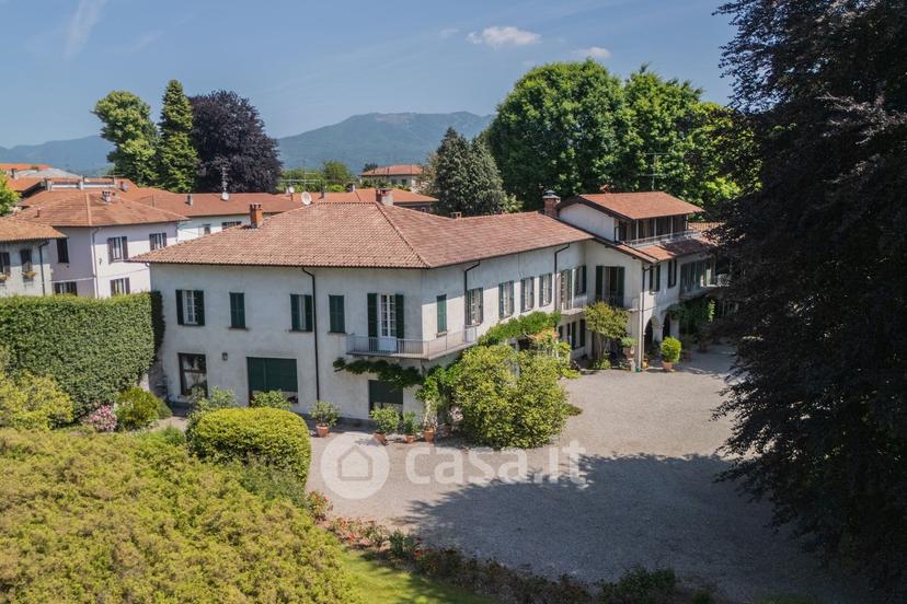 Villa in Piazza Leva 1 — foto 20 di 74