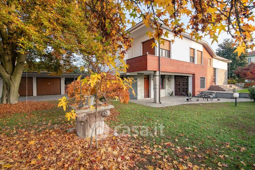 Villa in Via dei Mille — foto 46 di 50