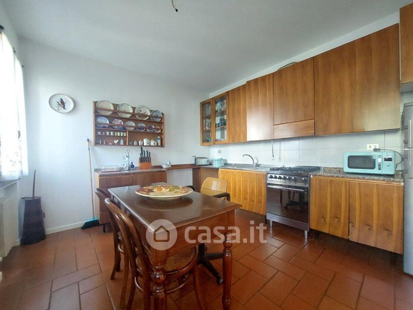 Villa in Via Miranese 11 — foto 17 di 38