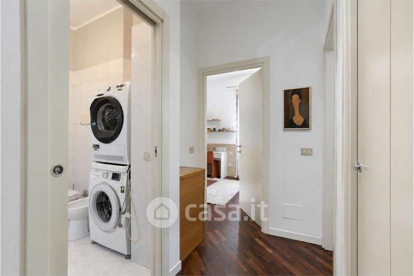 Trilocale in Via Giulio Silva 24 — foto 12 di 35