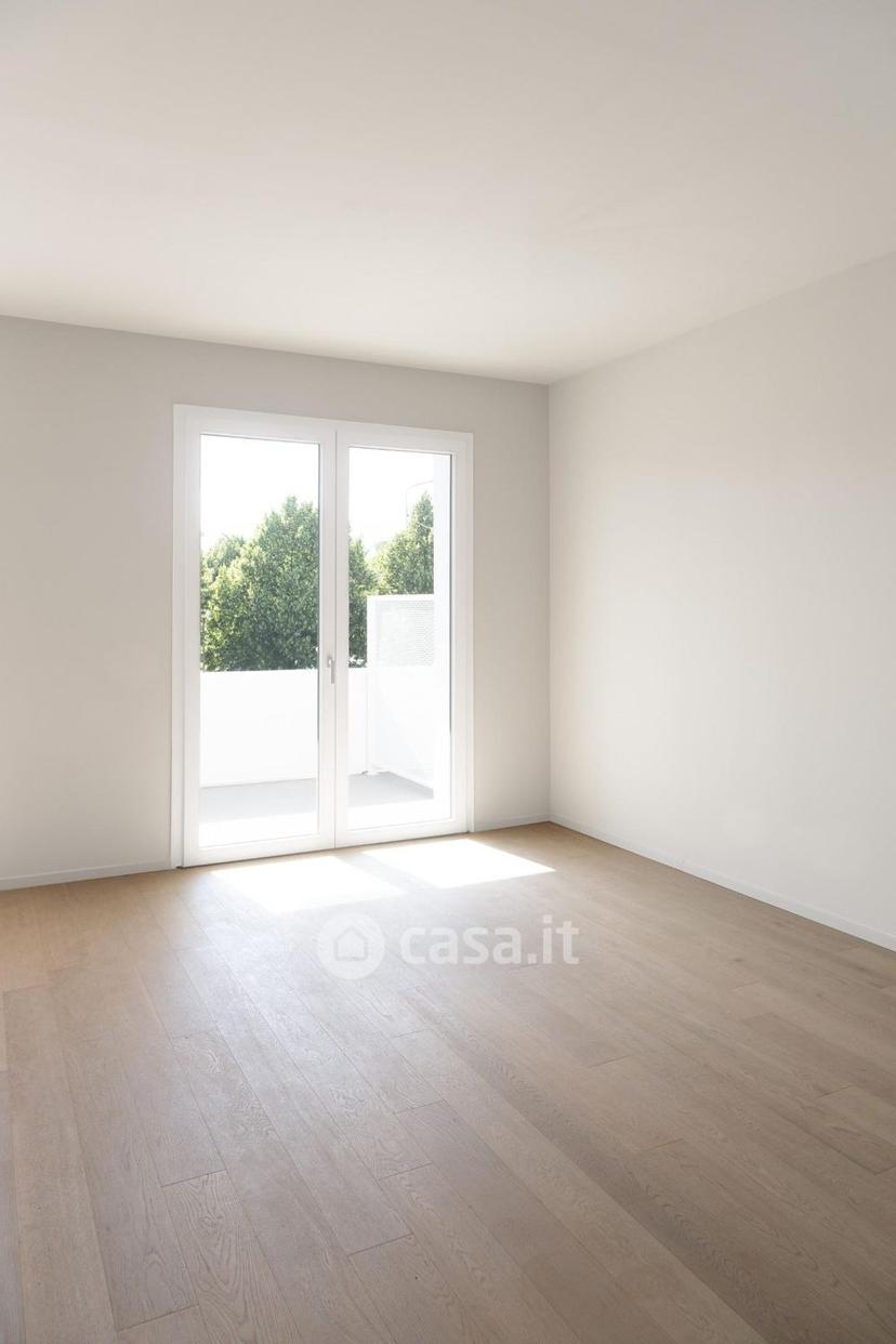 Quadrilocale in Via di Piaggiori 55018 — foto 14 di 27