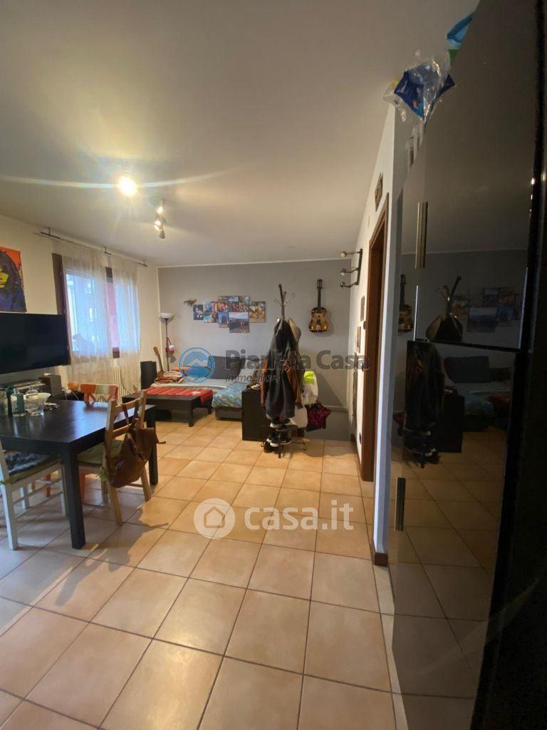 Trilocale in Via Bolzano 17 — foto 11 di 20