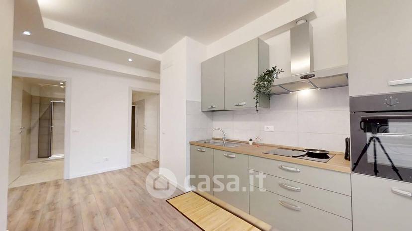 Stanza in Via Luigi Pellizzo 14 — foto 14 di 17