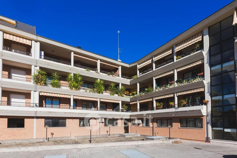 Trilocale in Via XI Febbraio 3 — foto 25 di 36