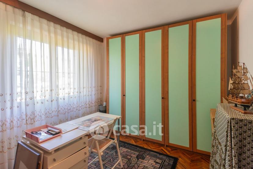 Villa in Via Gianni Rodari 69 — foto 56 di 73