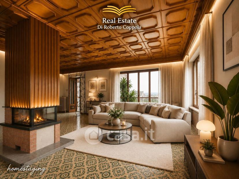 Villa in Via Vittorio Veneto 20 — foto 26 di 78