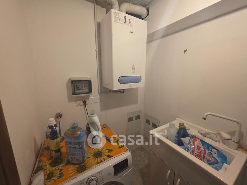 Stanza in Via Santa Margherita — foto 8 di 34