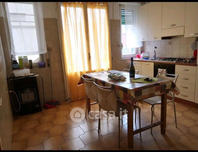 Quadrilocale in Via Pietro Mario Mura 8 — foto 15 di 23