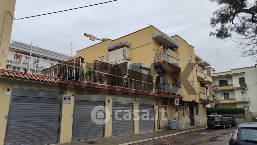 Trilocale in Via Lonigro 16 — foto 4 di 23