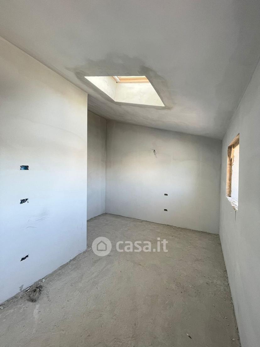 Quadrilocale in Via Adele Bei — foto 34 di 63