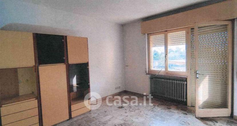 Quadrilocale in Via del Porto 7 — foto 10 di 12