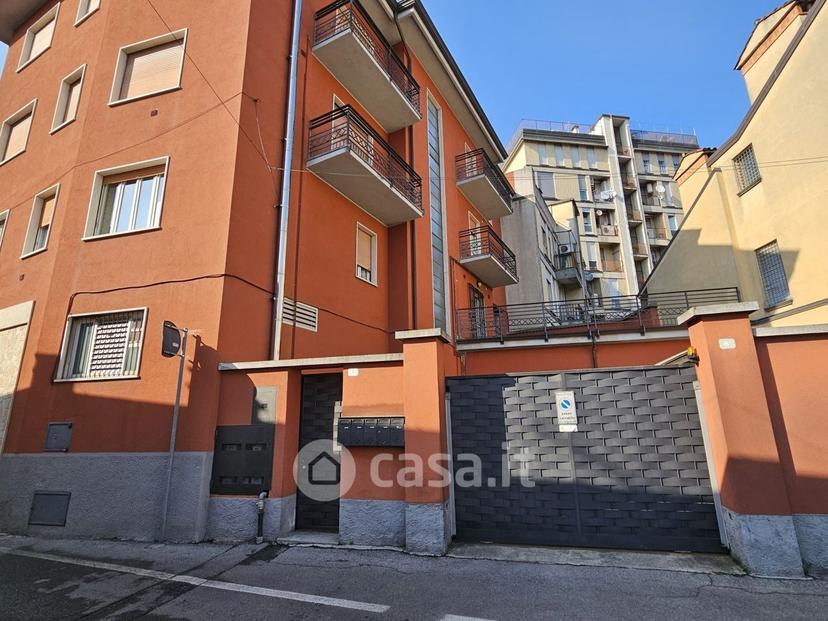 Trilocale in Via Zara