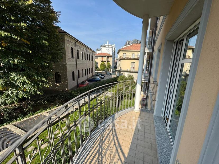 Quadrilocale in Via Antonio Fogazzaro 2 — foto 38 di 41