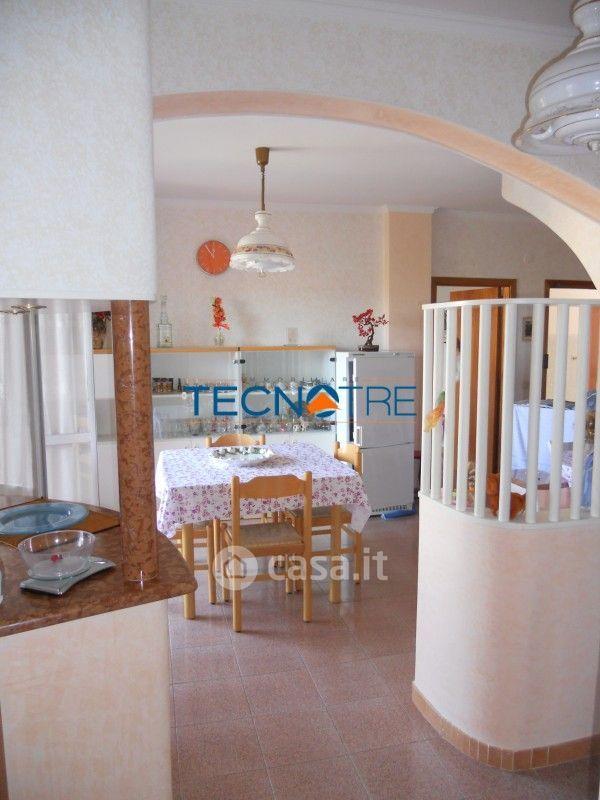 Quadrilocale in Via U. Foscolo 44 — foto 10 di 29