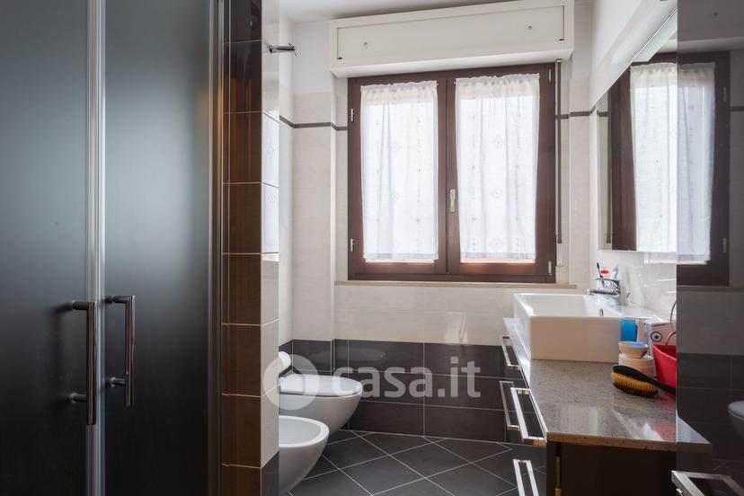 Trilocale in Via Nino Bixio — foto 14 di 29