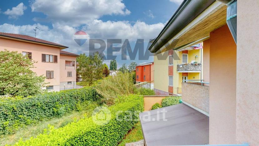 Villa in Via Fratelli Rosselli — foto 61 di 74