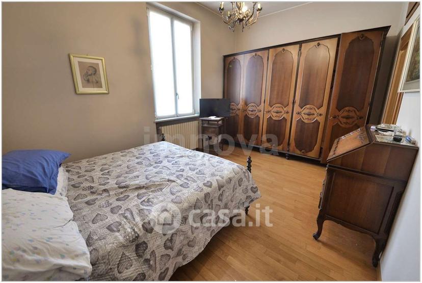 Villa in Via Alessandro Volta 26 — foto 10 di 18