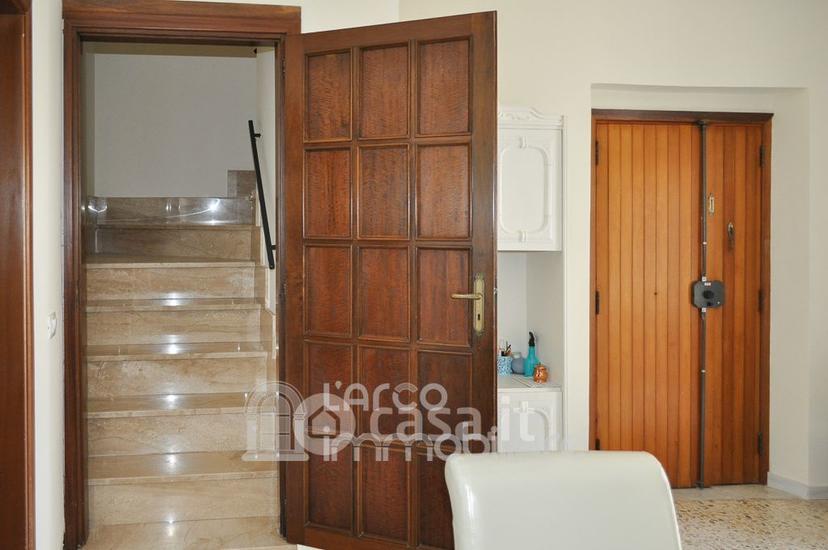 Appartamento in Via Roma 72 — foto 24 di 40
