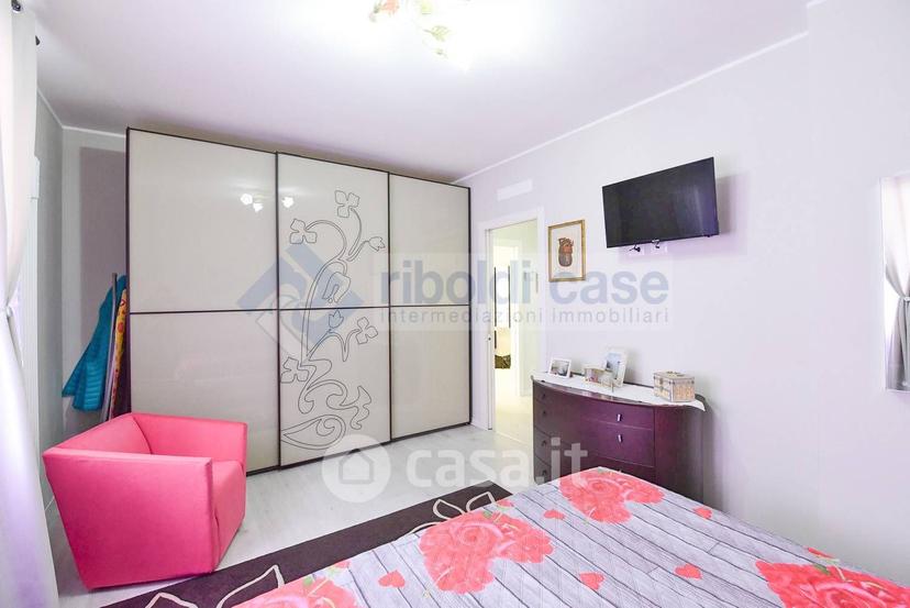 Villa in Via Lombardia — foto 4 di 36
