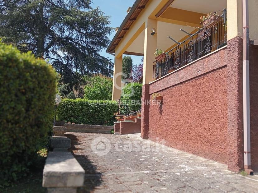 Villa in Via delle Ginestre 9 — foto 2 di 40