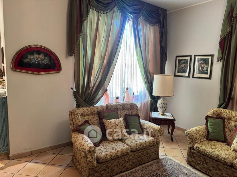 Villa in Via Falcone Giovanni — foto 2 di 122