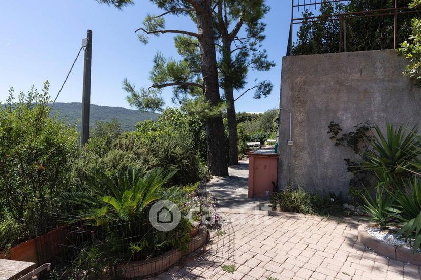 Villa in Via San Bernardo 5 — foto 13 di 47