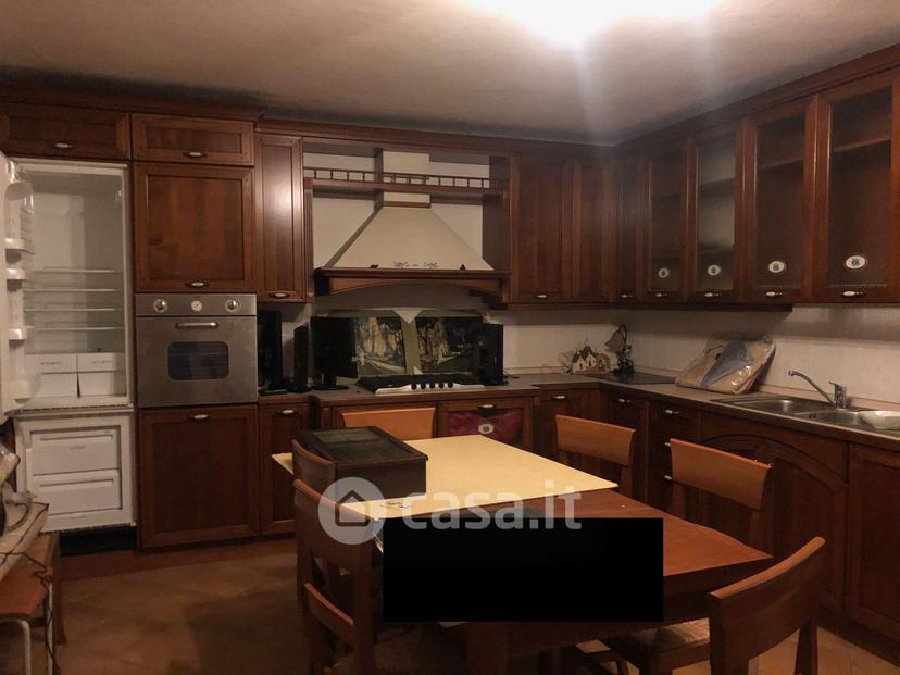 Villa in Via Giacomo Matteotti — foto 14 di 42
