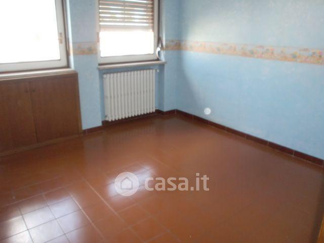 Stanza in Via Isernia — foto 14 di 19
