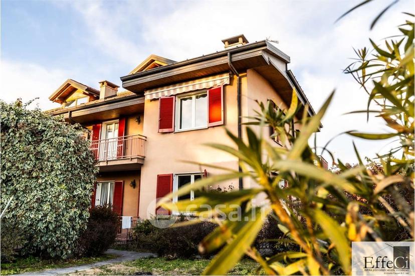 Villa in Via Rozzolo 173 — foto 45 di 86