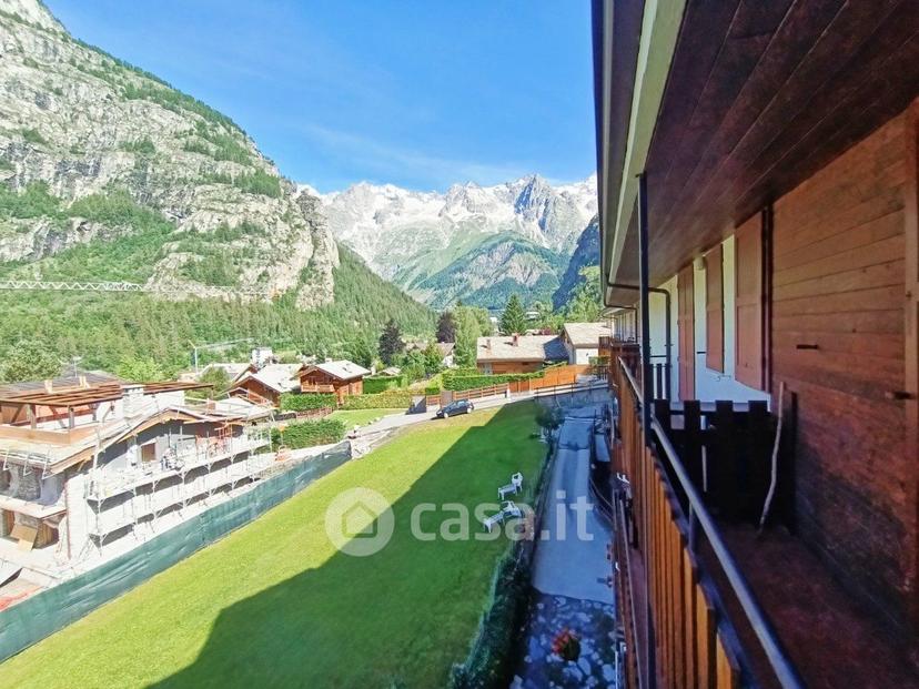 Trilocale in Strada Grand Ru 6 — foto 14 di 22