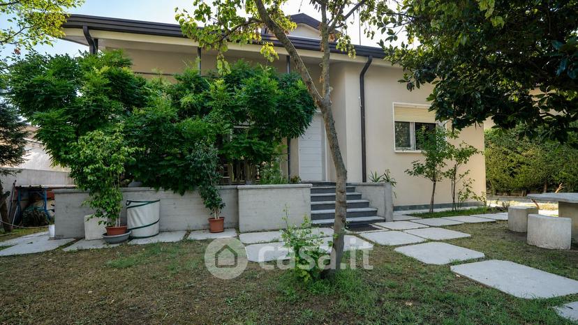 Villa in Via Romea Sud 674 — foto 30 di 43