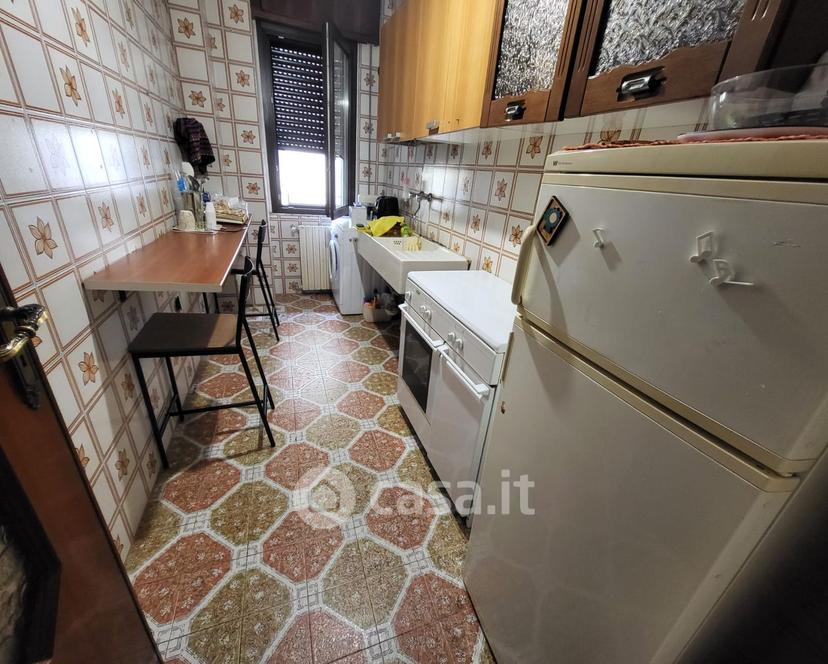 Stanza in Via Torre della Catena — foto 3 di 6