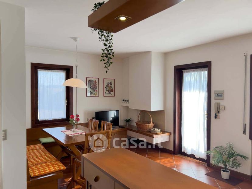 Trilocale in Via Ferrara 48 — foto 11 di 20