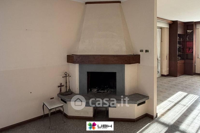 Appartamento in Via Prealpi 10 — foto 6 di 26