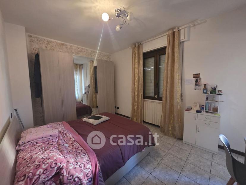 Stanza in Via Santa Margherita — foto 30 di 34