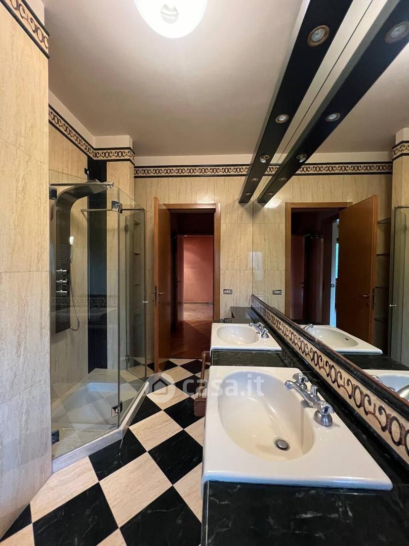 Appartamento in Strada dei Tadini 71 — foto 69 di 75