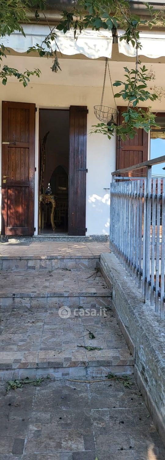 Trilocale in Via Vittorio Veneto — foto 23 di 46