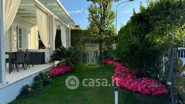 Villa in Via Leonardo da Vinci — foto 16 di 28