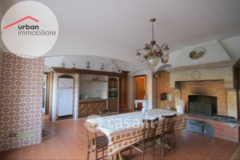 Villa in Via Santa Lucia — foto 4 di 18
