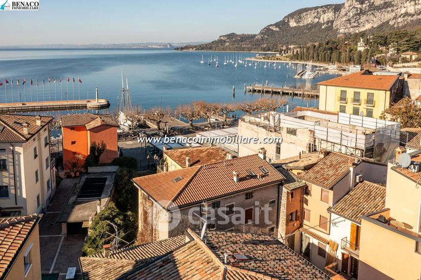 Villa in Lungo Lago Regina Adelaide — foto 11 di 16