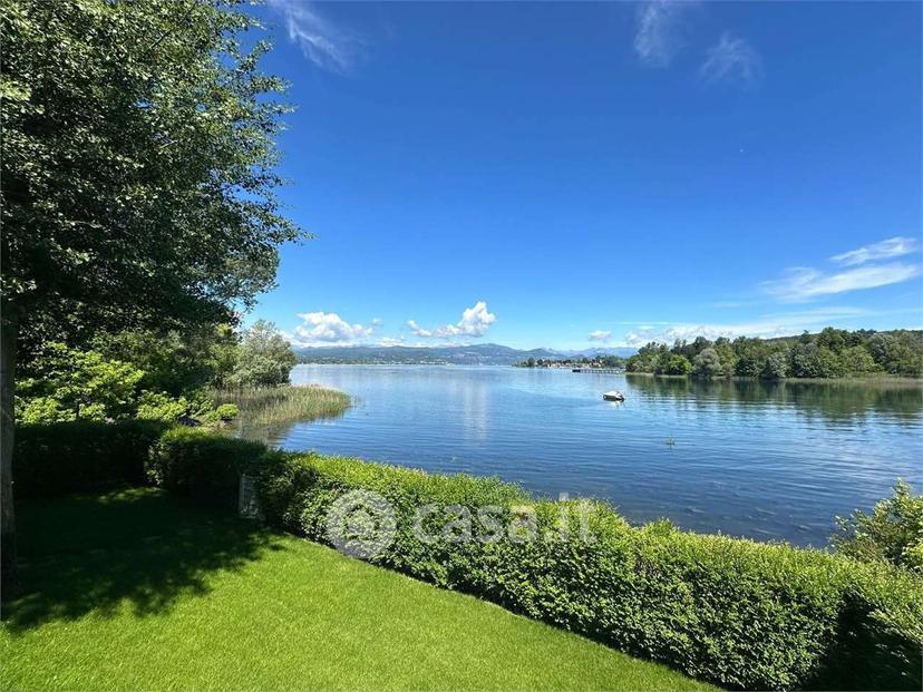 Villa in Via del Lago 115 — foto 4 di 34