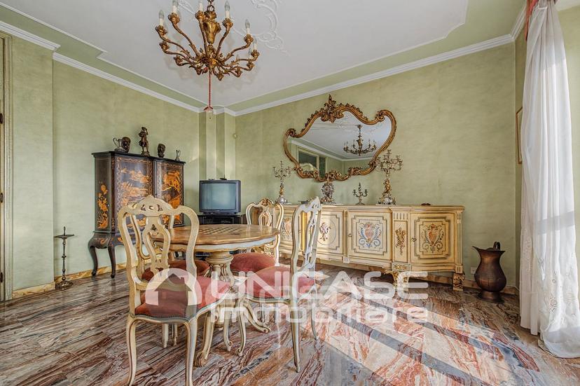 Appartamento in Piazza Vittorio Veneto 44 — foto 5 di 49
