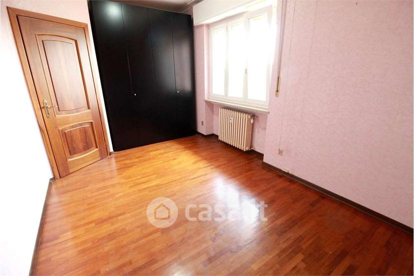 Quadrilocale in Via Fara 31 — foto 19 di 39