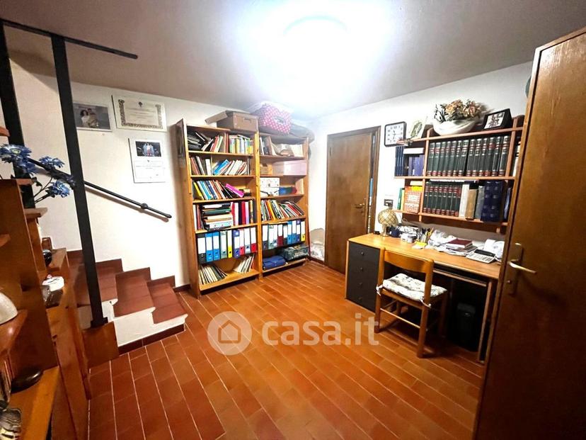 Villa in Via Tommaso Moro — foto 11 di 47