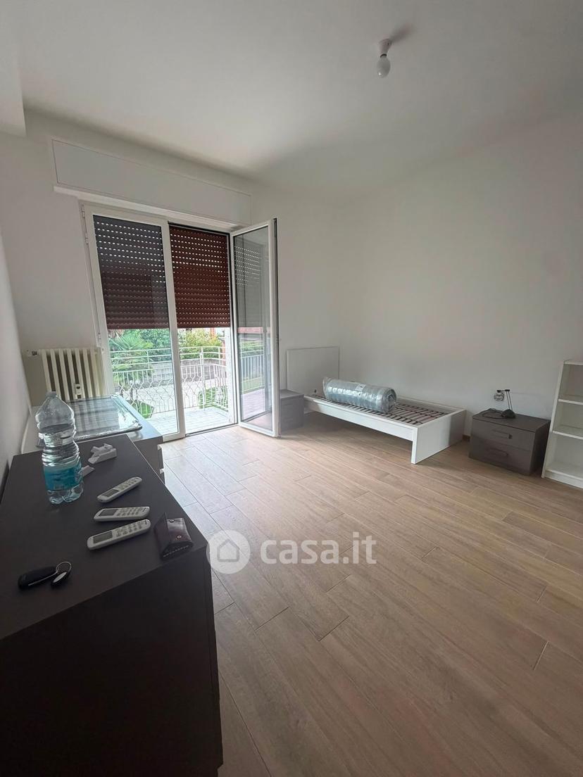 Stanza in Via Giovanni Battista Viotti 4 — foto 13 di 14